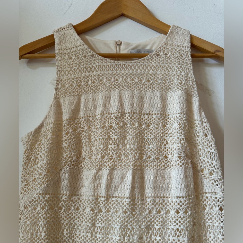NWT- London Times Crochet Sleeveless Sheath Dress in Natural with Fringe Hem 6 - Picture 3 of 13